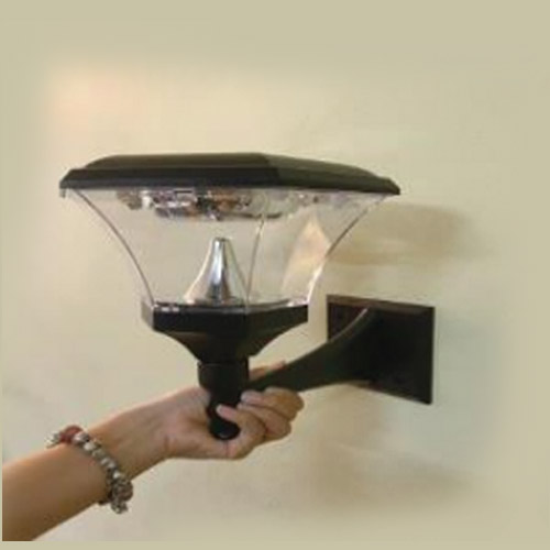 den-tru-nang-luong-mat-troi-nltc-04